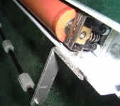 Presseur_axe_ressort_monte.JPG (37063 octets)